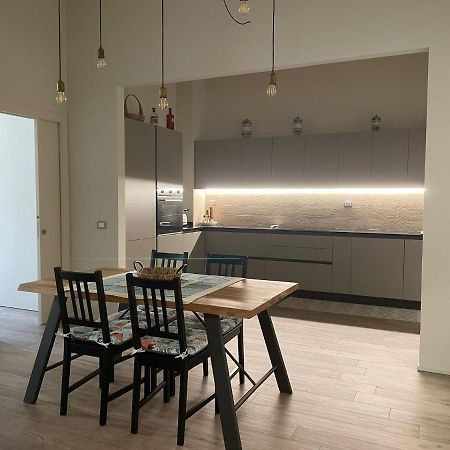 Appartamento In Centro Storico. Камайоре Екстериор снимка
